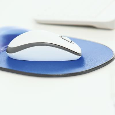 blaue_Maus_auf_Mousepad_400x400