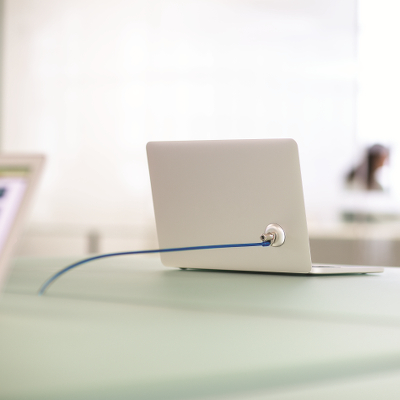 Laptop_mit_Sicherung_400x400